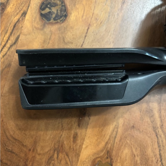 Redken & Rowenta Salon Steam Infusion flat iron - Picture 6 of 13